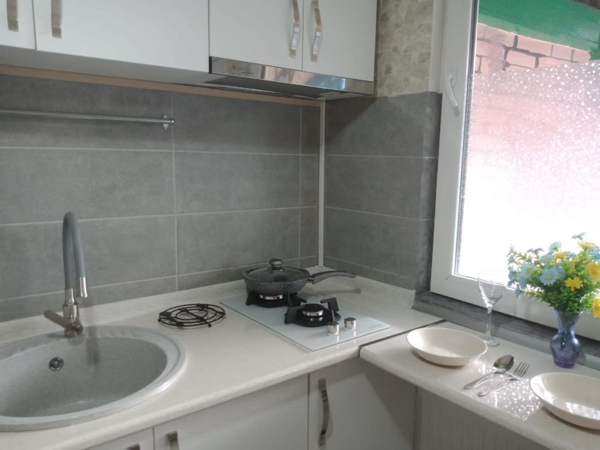 Kacharava Apartments Tbilisi ภายนอก รูปภาพ