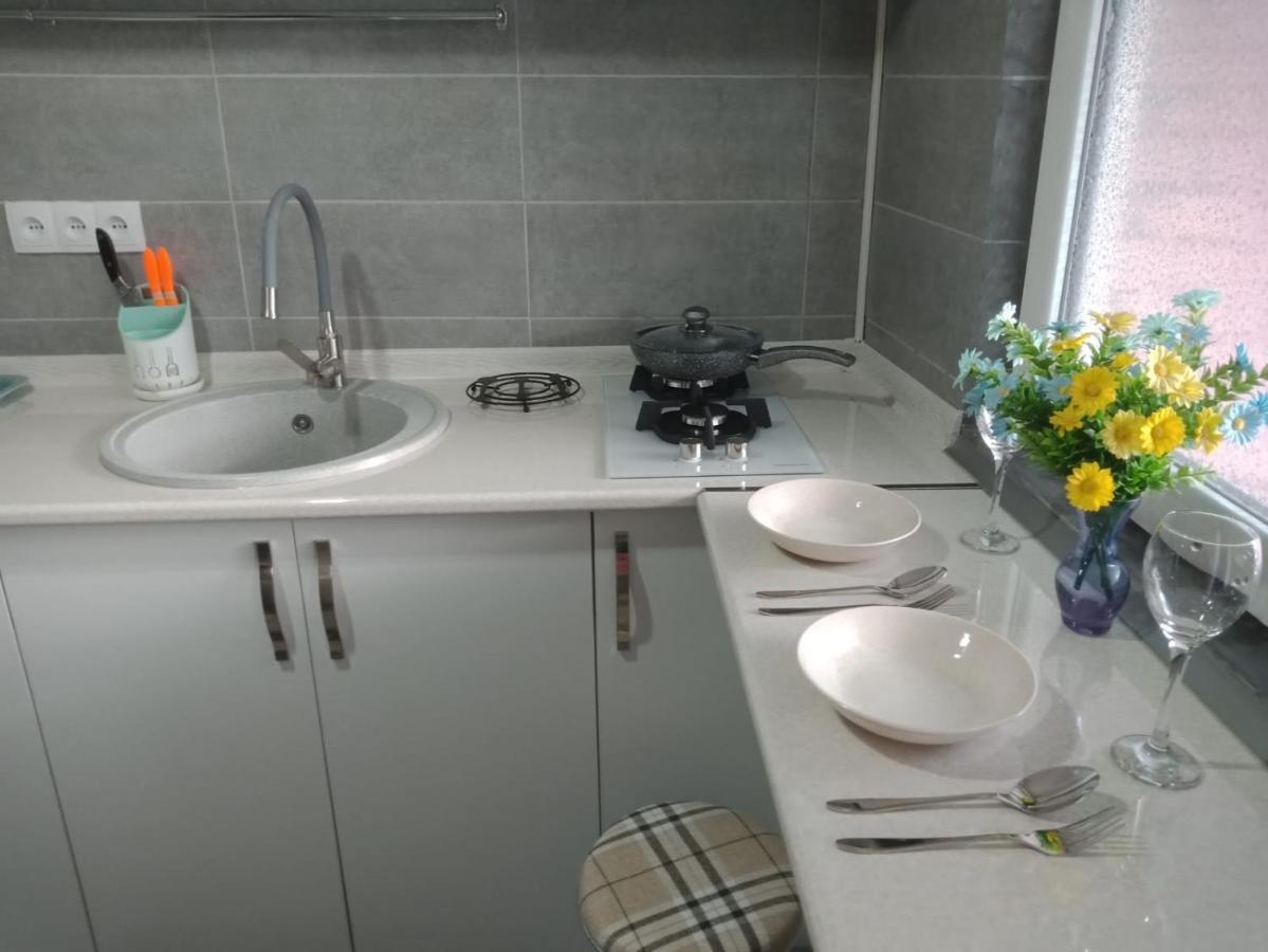 Kacharava Apartments Tbilisi ภายนอก รูปภาพ