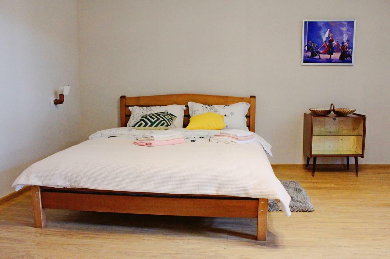 Kacharava Apartments Tbilisi ภายนอก รูปภาพ