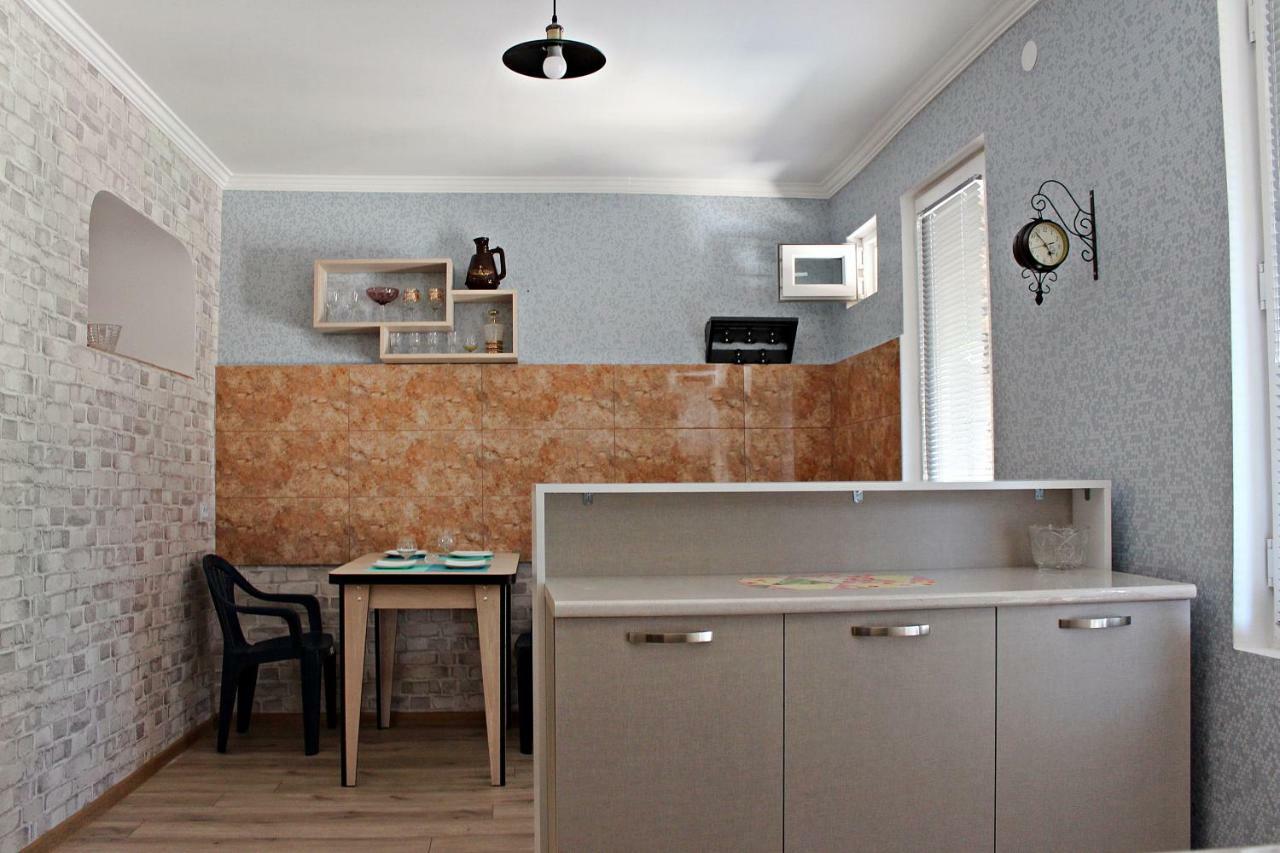 Kacharava Apartments Tbilisi ภายนอก รูปภาพ